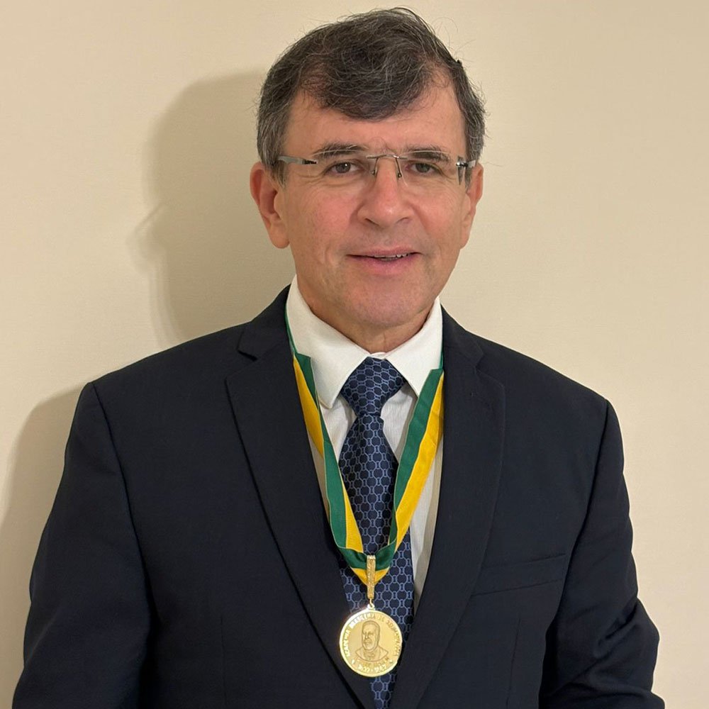 Dr. Roberto Heimann