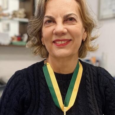 Dra-Claudia-3.jpg