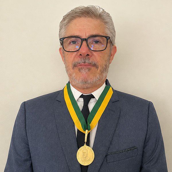 ROBERTO CORDEIRO ANDRADE TEIXEIRA