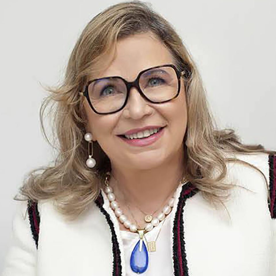Dra. Rejane Leal C. da C. Araúo