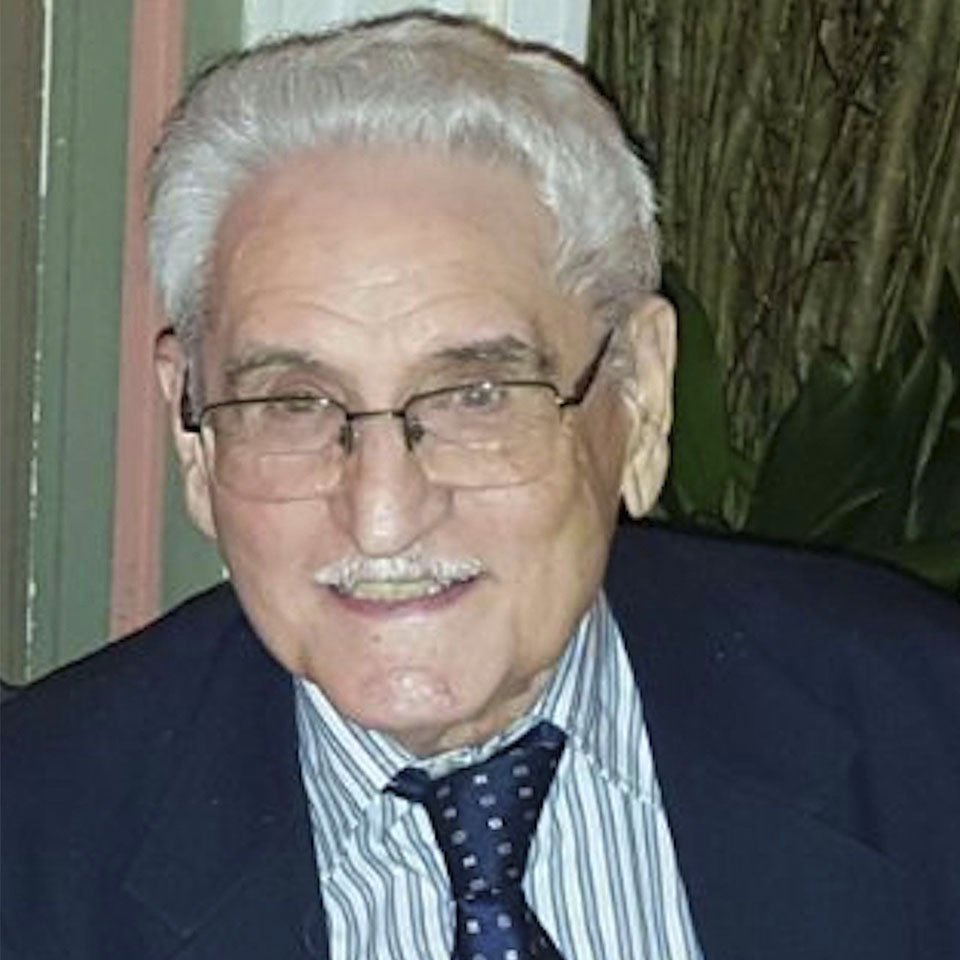 Prof. Dr. Hilton Seda